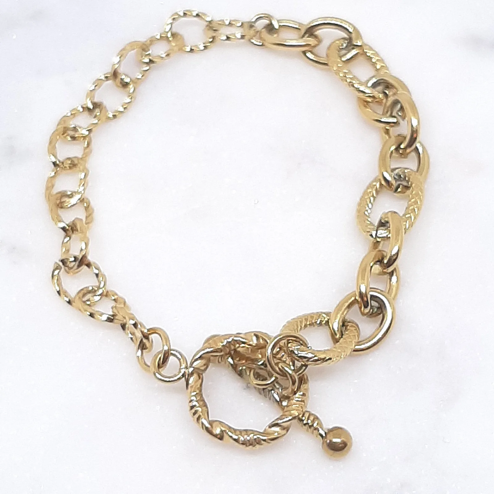 Bracelet à maillons martelés (doré)