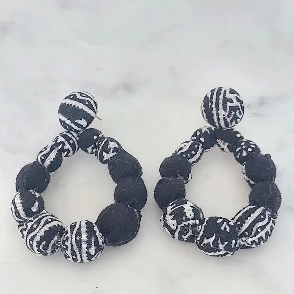 Boucles d'oreilles créoles (noir bandana)