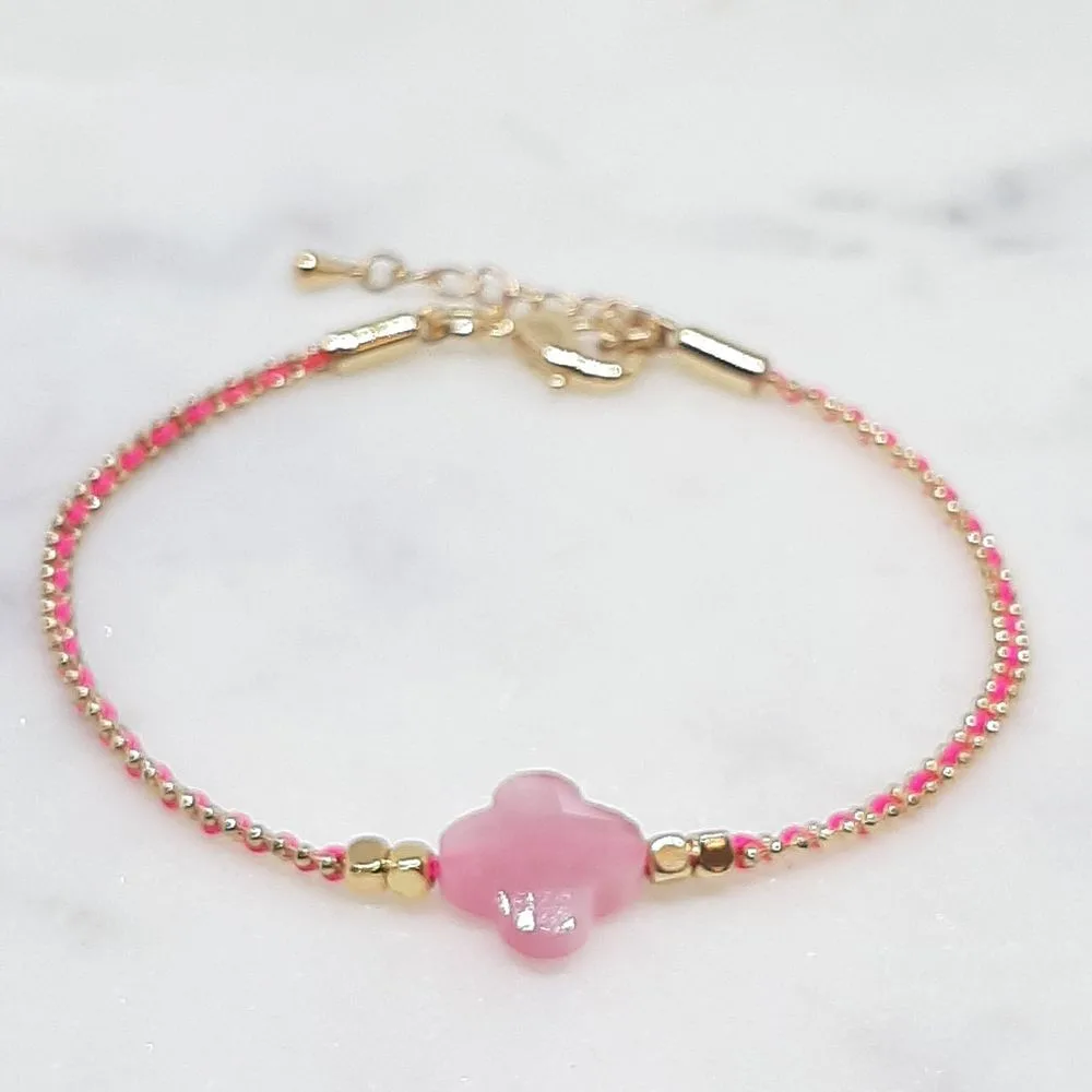 Bracelet trèfle facetté pierre rose clair