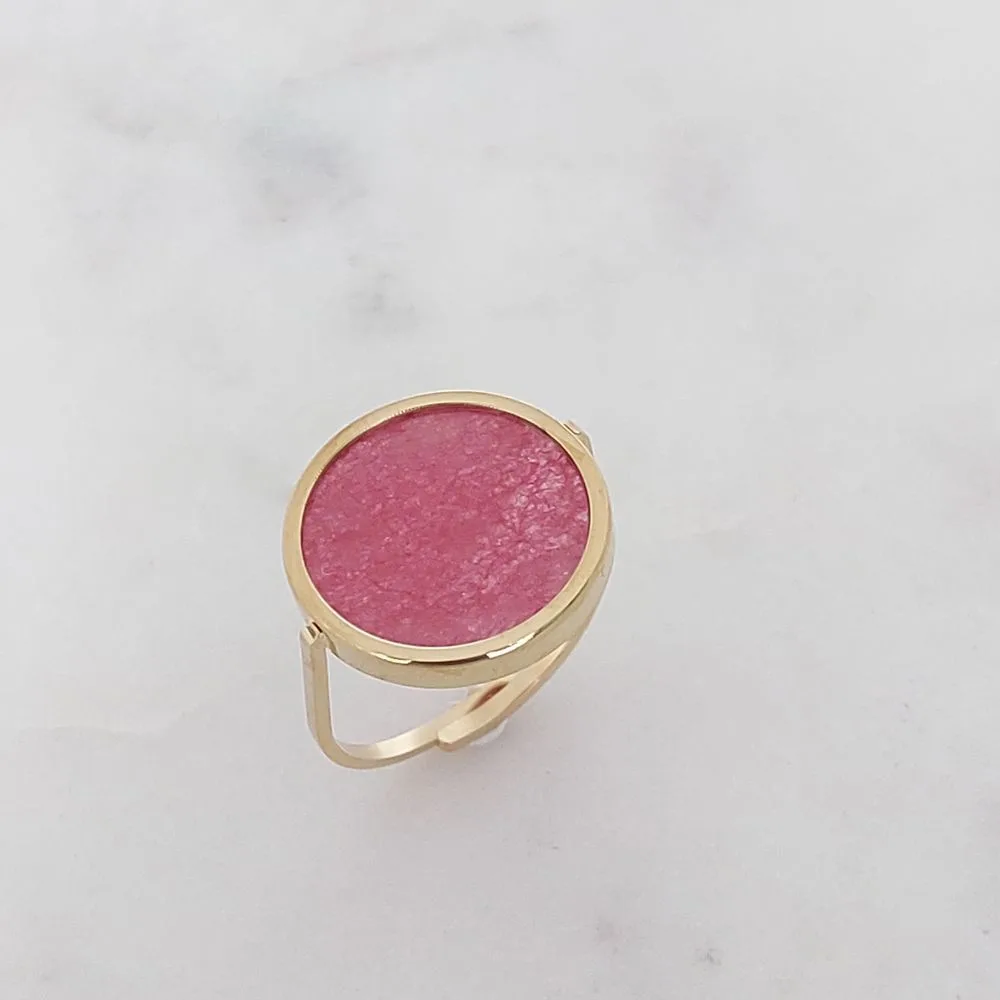 Bague grosse dorée avec pierre rose Ikita