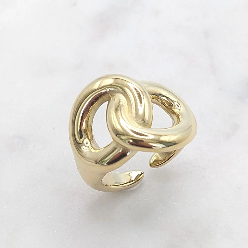 Bague Mayane en acier inoxydable doré – Nœud sculpté