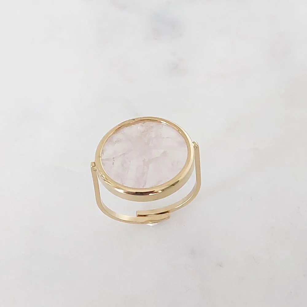 Bague dorée avec pierre rose en acier inoxydable Ikita